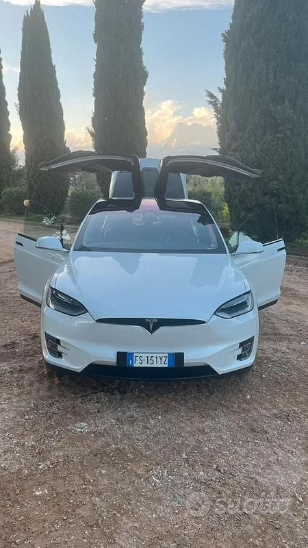 Usata Tesla Model X 158 kW (215 CV) 2018 Bianco SUV