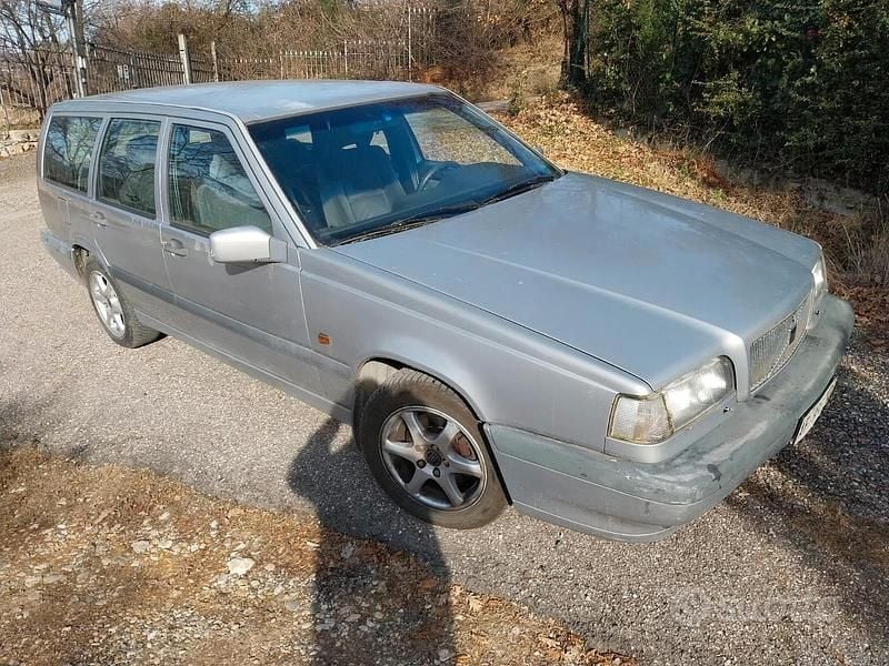Usata Volvo 850 1995 Grigio Station wagon
