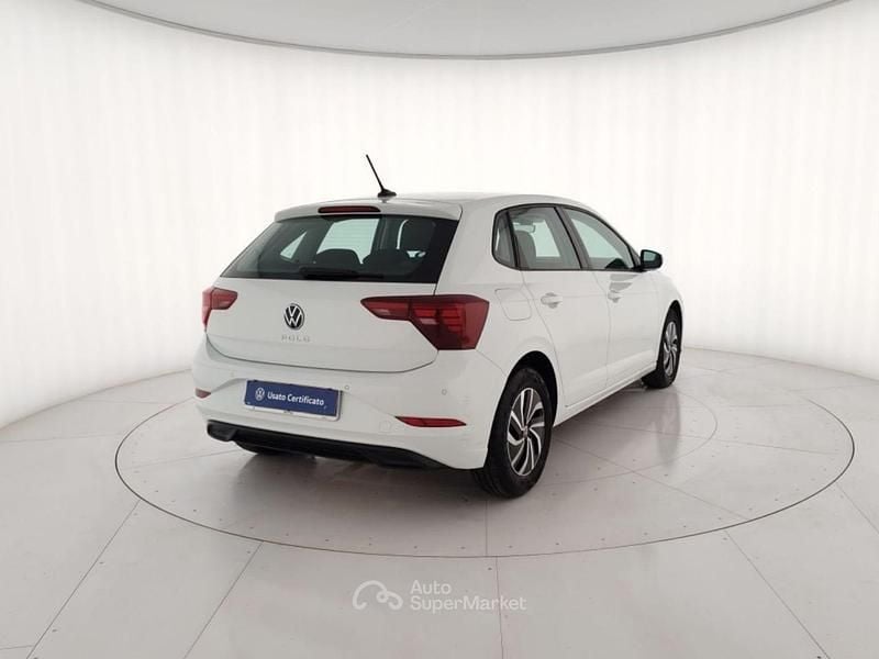 Usata VW Polo Life 95 CV (69 kW) 2023 Bianco pastello Utilitaria