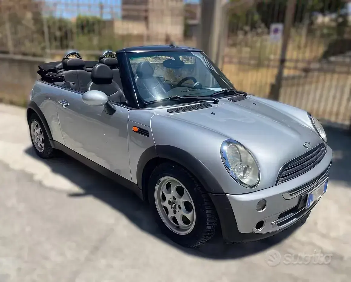 Usata Mini Cooper Cabriolet 116 CV (85 kW) 2005 Cabrio
