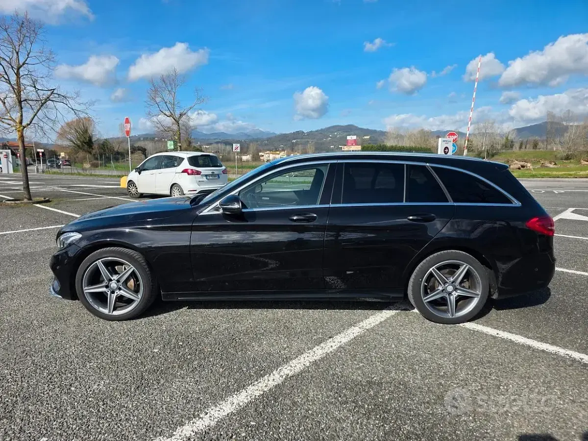 Begagnad Mercedes C220 AMG 170 HK (125 kW) 2017 Svart Kombi
