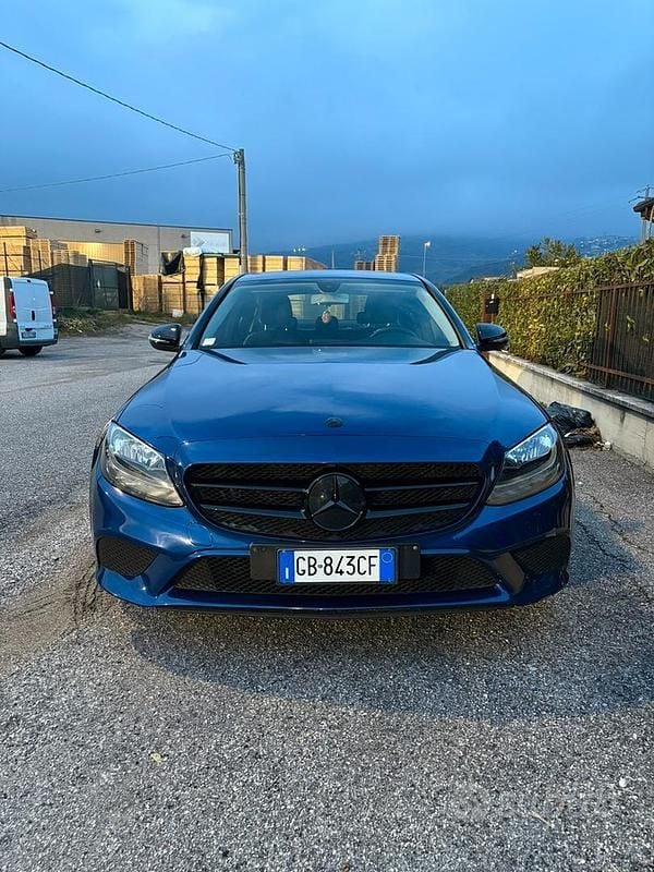 Usata Mercedes C220 Executive 194 CV (142 kW) 2020 Blu Berlina