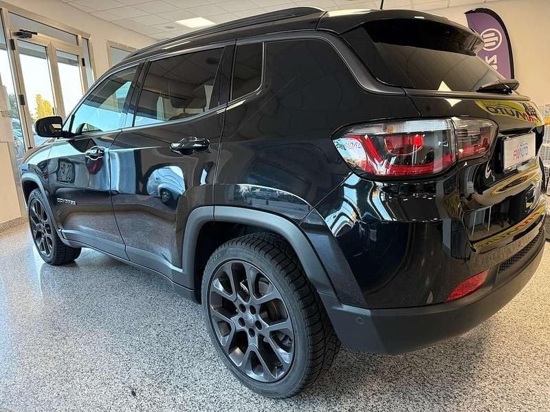 Nero Usata 2021 Jeep Compass SUV | 19.500 € (Buon prezzo) - Immagine 1/4