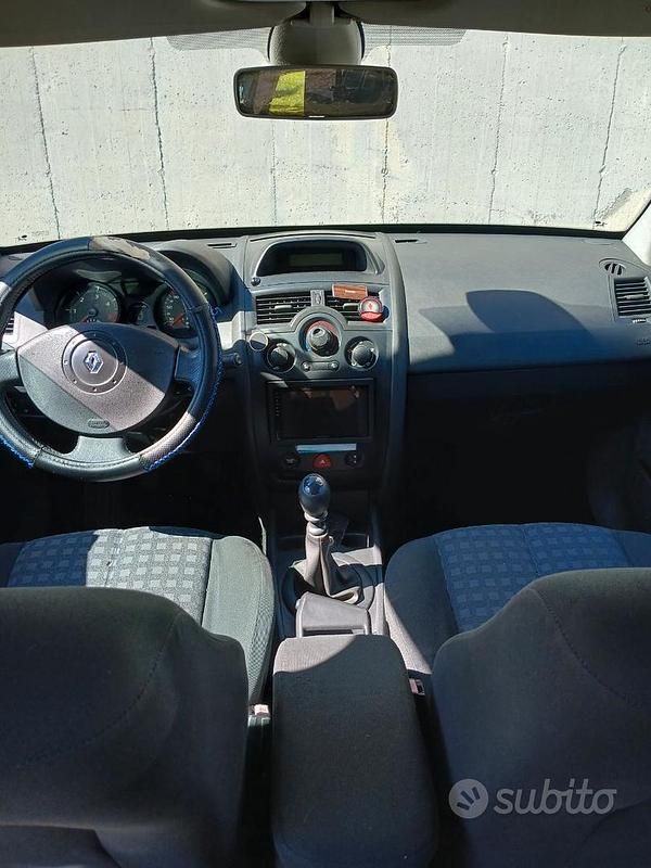 Usata Renault Mégane GrandTour 98 CV (72 kW) 2007 Blu Station wagon