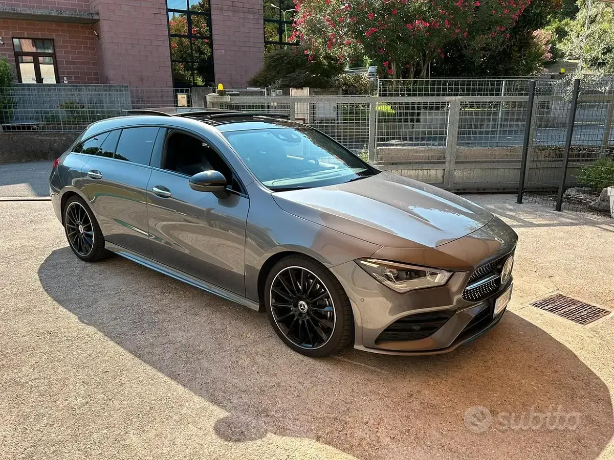 Usata Mercedes CLA200 AMG line 150 CV (110 kW) 2024 Grigio Coupé