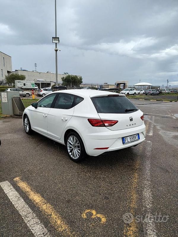 Usata Seat Leon 115 CV (84 kW) 2016 Bianco Berlina