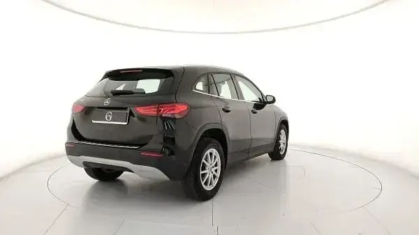 Usata Mercedes GLA180 Executive 116 CV (85 kW) 2023 Nero SUV