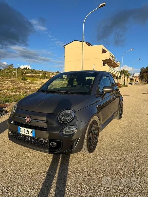 Usata Fiat 500S 95 CV (69 kW) 2017 Grigio Berlina