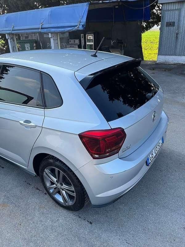 Usata VW Polo Sportline 90 CV (66 kW) 2020 Utilitaria