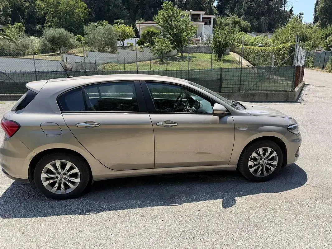 Usata Fiat Tipo Pop 95 CV (69 kW) 2019 Berlina