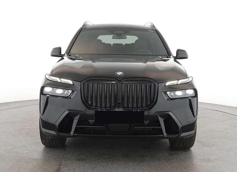 Usata BMW X7 M Sport 352 CV (258 kW) 2024 Nero SUV