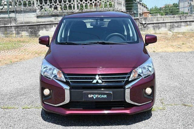 Usata Mitsubishi Space Star Invite 71 CV (52 kW) 2022 Lilla(met.) Berlina