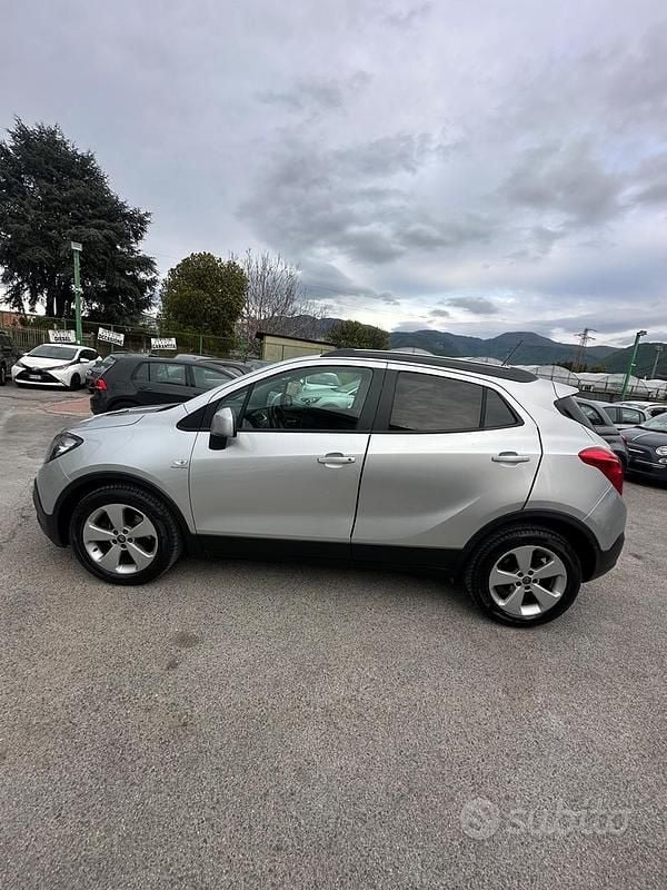 Usata Opel Mokka 115 CV (84 kW) 2016 Grigio SUV
