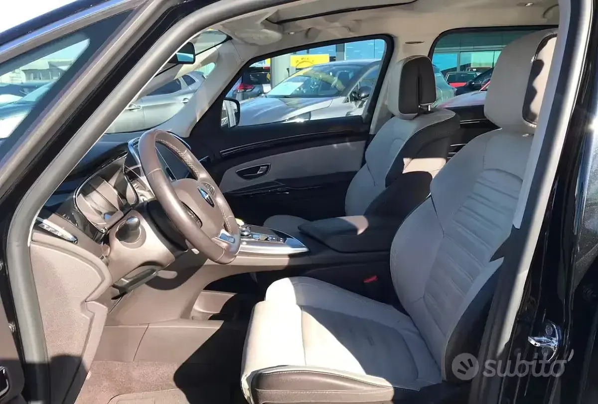 Usata Renault Espace 160 CV (117 kW) 2018 Nero Monovolume