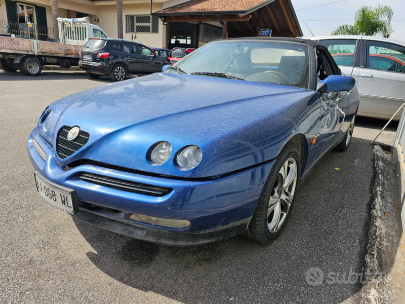 Usato 1995 Alfa Romeo GTV 2.0 Benzin 150 CV (5.000 €)