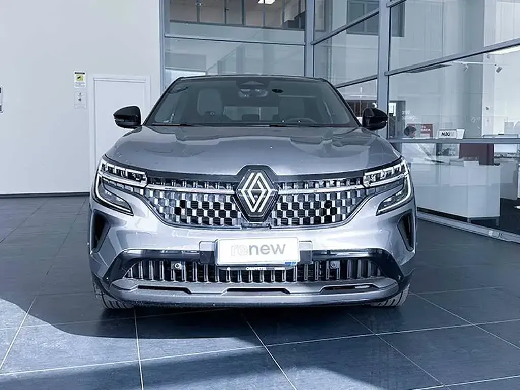 Usata Renault Austral Techno 200 CV (147 kW) 2023 Grigio scisto e tetto nero SUV