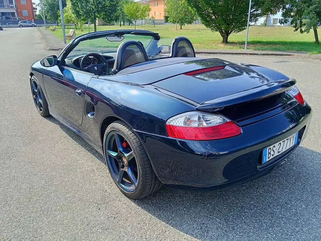 Usata Porsche Boxster 204 CV (150 kW) 1998 Bluazzurro Cabrio