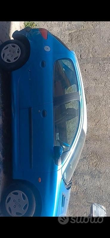 Usata Peugeot 207 1999 Blu Utilitaria