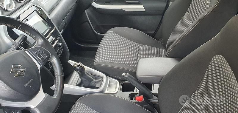 Usata Suzuki Vitara Cool 120 CV (88 kW) 2016 Bianco SUV