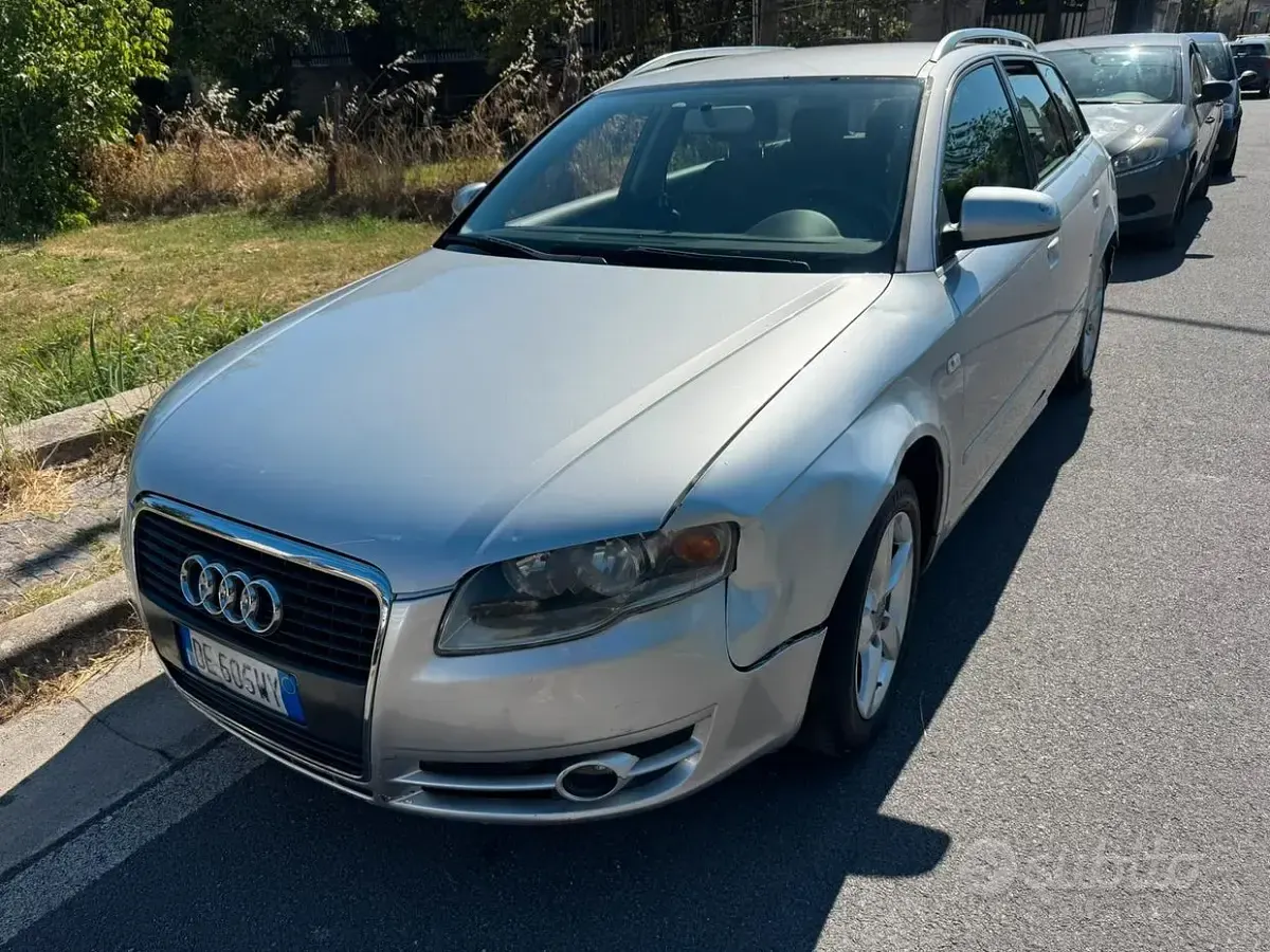 Usata Audi A4 Comfort 140 CV (102 kW) 2006 Grigio Station wagon