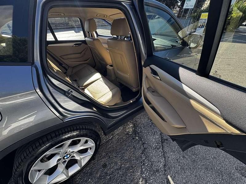 Usata BMW X1 143 CV (105 kW) 2011 Grigio SUV