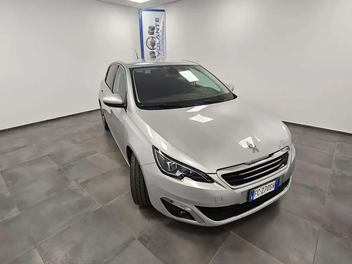 Usata Peugeot 308 Allure 131 CV (96 kW) 2016 Argento Berlina
