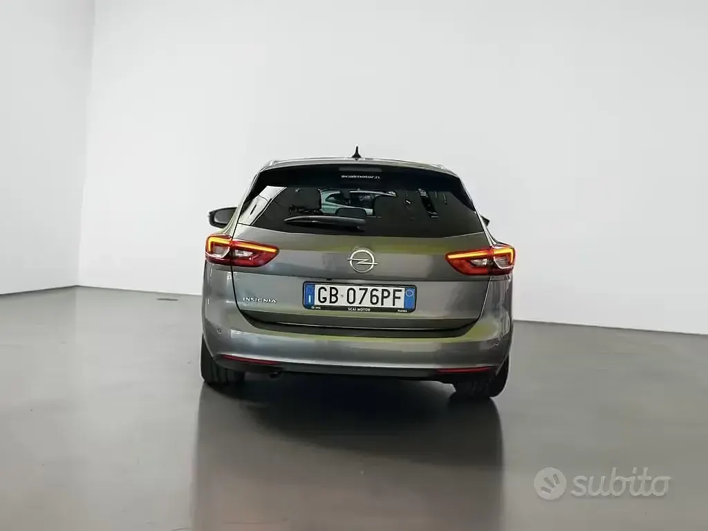 Usata Opel Insignia Innovation 136 CV (100 kW) 2020 Grm Station wagon
