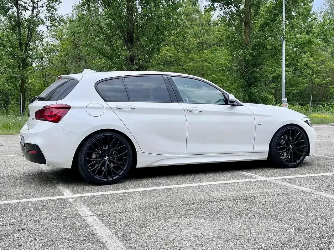 Usata BMW 125 M Sport 224 CV (164 kW) 2019 Bianco Berlina
