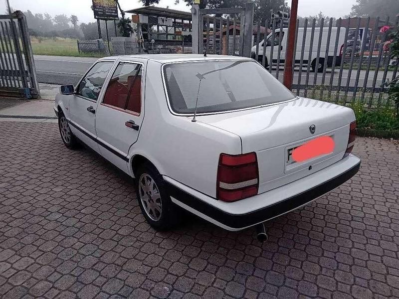 Usata Lancia Thema 116 CV (85 kW) 1990 Berlina