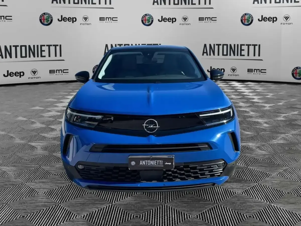 Usata Opel Mokka Elegance 110 CV (80 kW) 2024 Blu/azzurro SUV