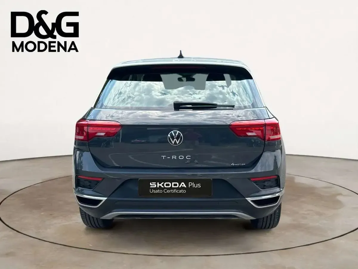 Usata VW T-Roc Style 150 CV (110 kW) 2021 Grigio SUV