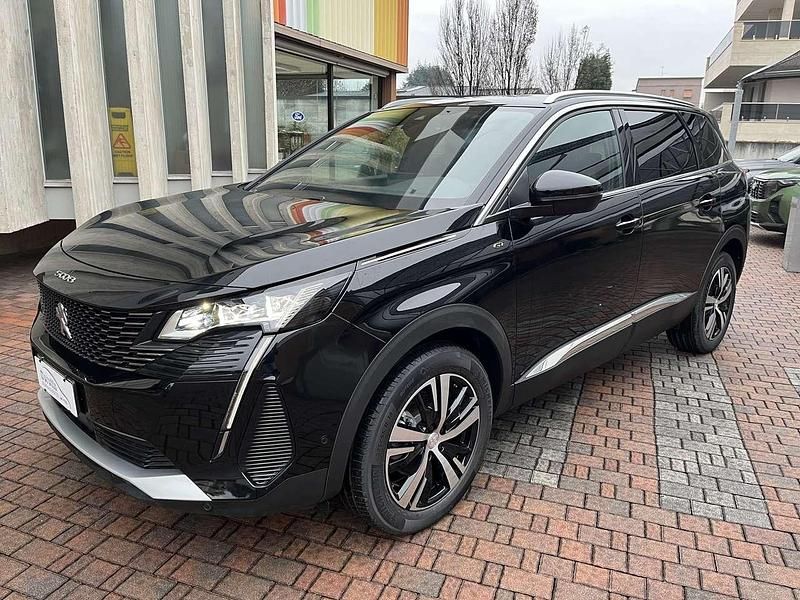 Nero perla Nuova 2025 Peugeot 5008 GT SUV | 28.900 € (Ottimo prezzo) - Immagine 1/4
