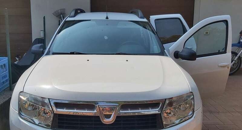 Usata 2013 Dacia Duster Lauréate SUV | 4300 € (Super prezzo) - Immagine 1/4