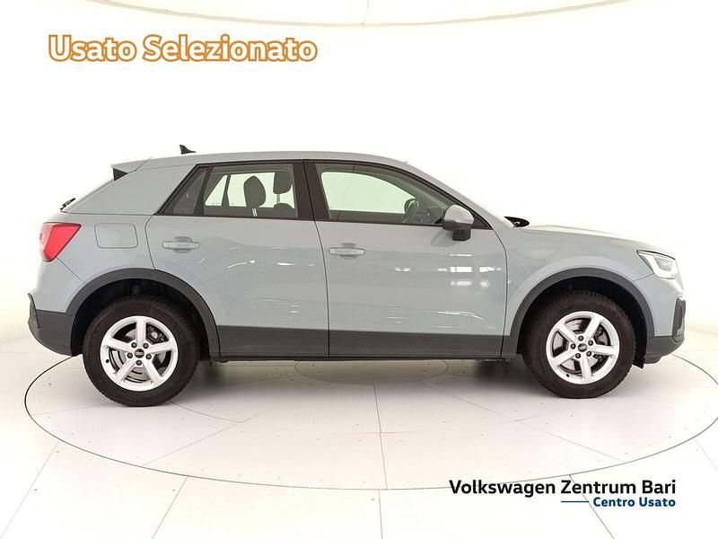 Usata Audi Q2 150 CV (110 kW) 2022 Grigio SUV