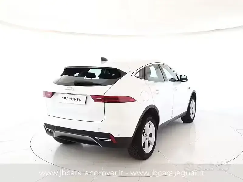 Usata Jaguar E-Pace S 163 CV (119 kW) 2021 Fuji white SUV