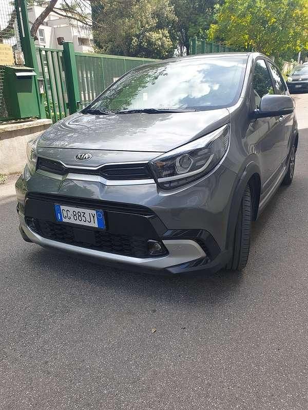 Usata Kia Picanto X-Line 67 CV (49 kW) 2021 Utilitaria