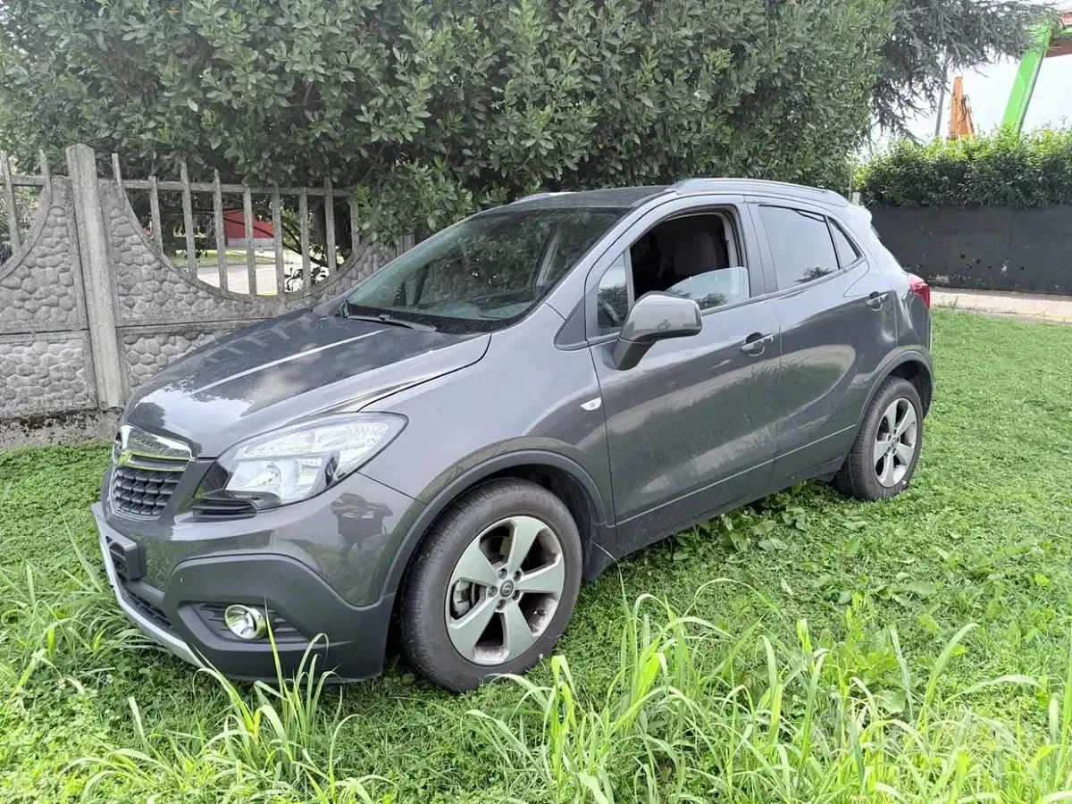 Usata Opel Mokka 116 CV (85 kW) 2015 Grigio SUV