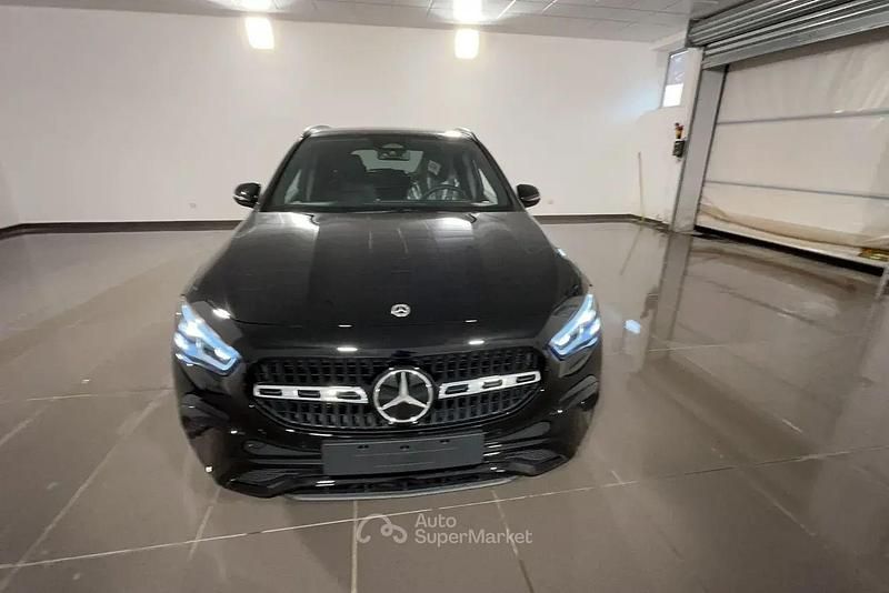 Nuova Mercedes GLA200 Advanced 150 CV (110 kW) 2026 Nero SUV