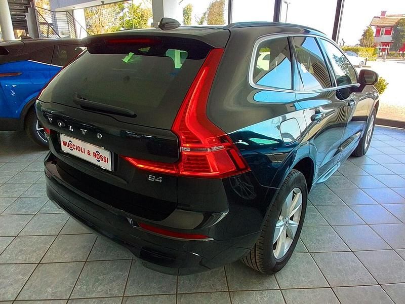 Usata Volvo XC60 Core 197 CV (144 kW) 2022 Nero SUV