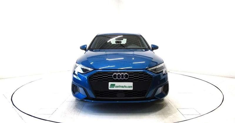 Usata Audi A3 Advanced 116 CV (85 kW) 2023 Azzurro Berlina