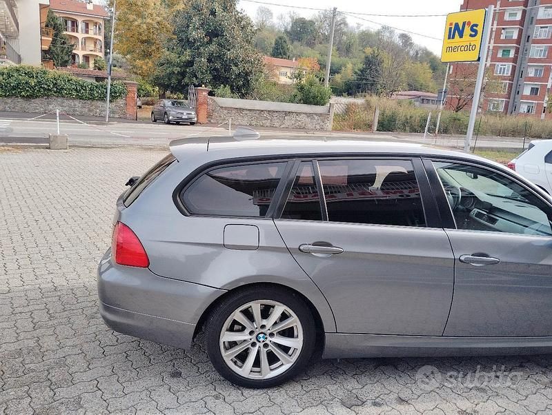 Usata BMW 318 M Sport 143 CV (105 kW) 2010 Station wagon