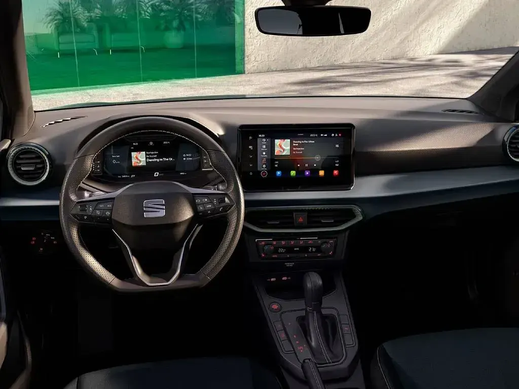 Nuova Seat Arona Black Edition 95 CV (69 kW) 2026 Bianco nevada SUV