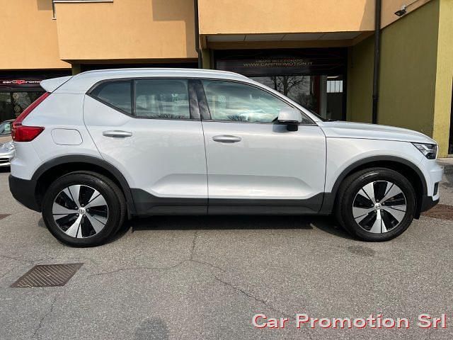 Usata Volvo XC40 Business Edition 150 CV (110 kW) 2020 Bianco SUV