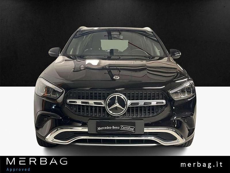 Usata Mercedes GLA180 Business 116 CV (85 kW) 2025 Nero SUV