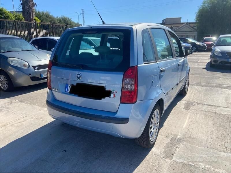 Usata Fiat Idea Active 95 CV (69 kW) 2004 Blu Monovolume