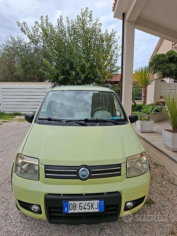 Usata 2006 Fiat Panda 4x4 Due volumi | 5000 € - Immagine 1/4