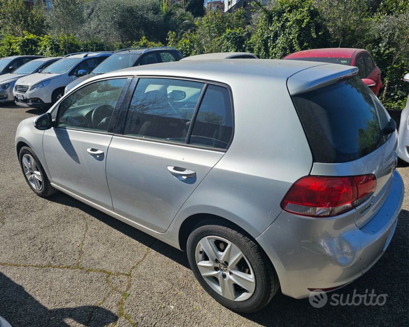 Usata VW Golf VI 122 CV (89 kW) 2010 Grigio Utilitaria