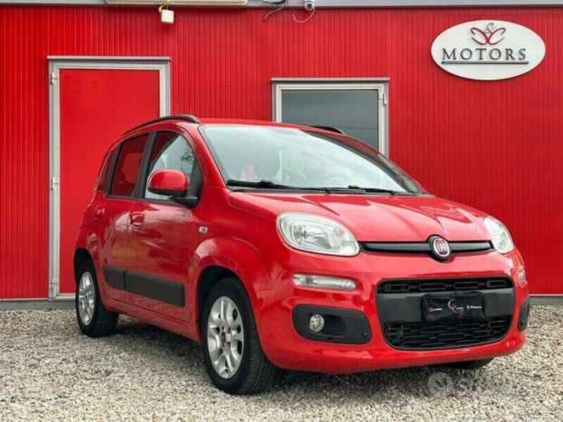 Usato 2018 Fiat Panda 0.7 Benzin 30 CV (10.890 €)