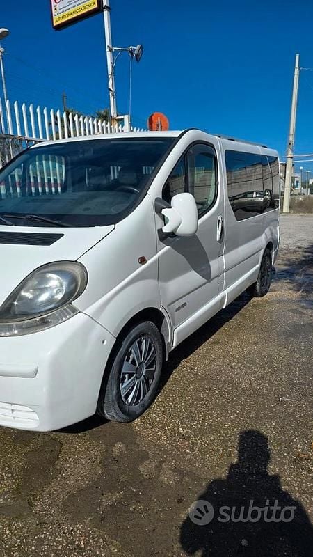 Usata Renault Traffic 2006 Bianco Monovolume