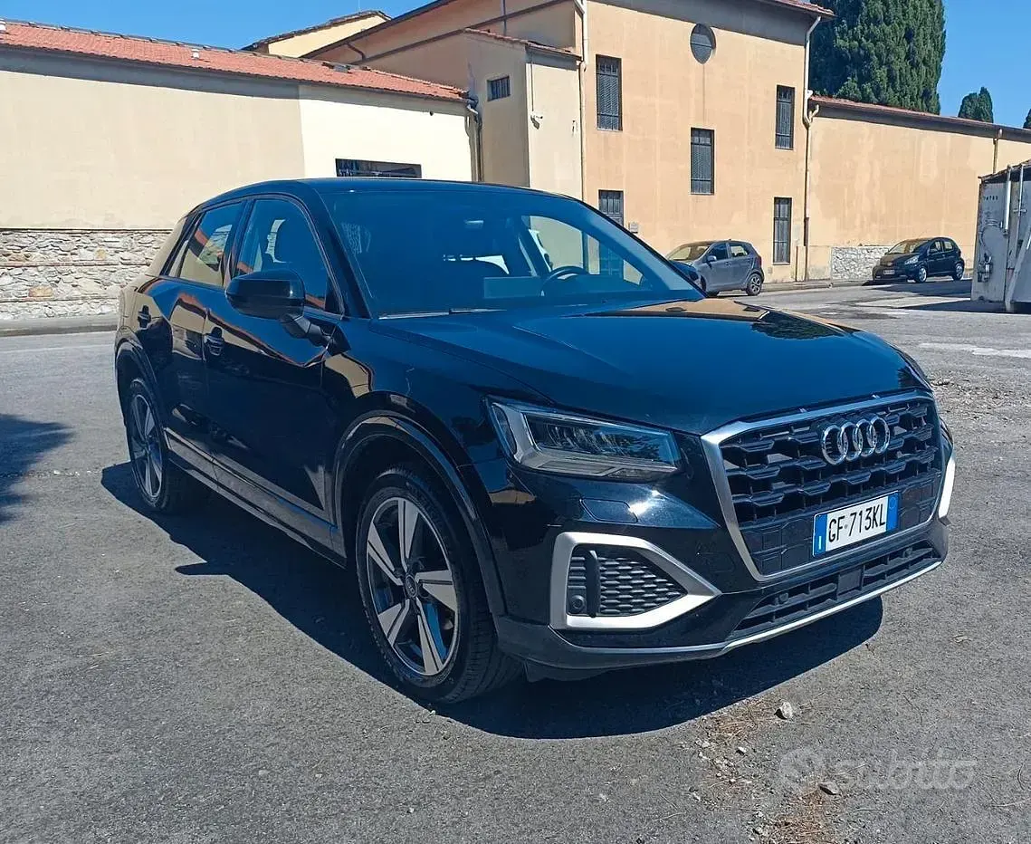 Usata Audi Q2 Advanced Plus 116 CV (85 kW) 2021 Nero SUV